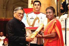ಎಸ್.ಎಂ ಕೃಷ್ಣ ಸೇರಿದಂತೆ 54 ಸಾಧಕರಿಗೆ 'ಪದ್ಮ' ಪ್ರಶಸ್ತಿ ಪ್ರಧಾನ